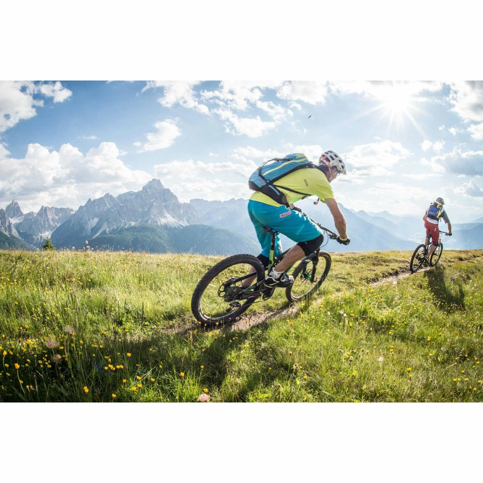 Selle Italia X-Bow Superflow Saddle 5 Selle Italia X-Bow Superflow Saddle – Image 3