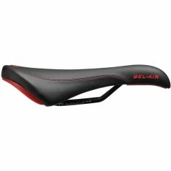 Selle SDG Bel Air (rails En Acier) 11 Selle SDG Bel Air (rails En Acier) -Selles et tiges Soldes sdg bel air saddle blk red side